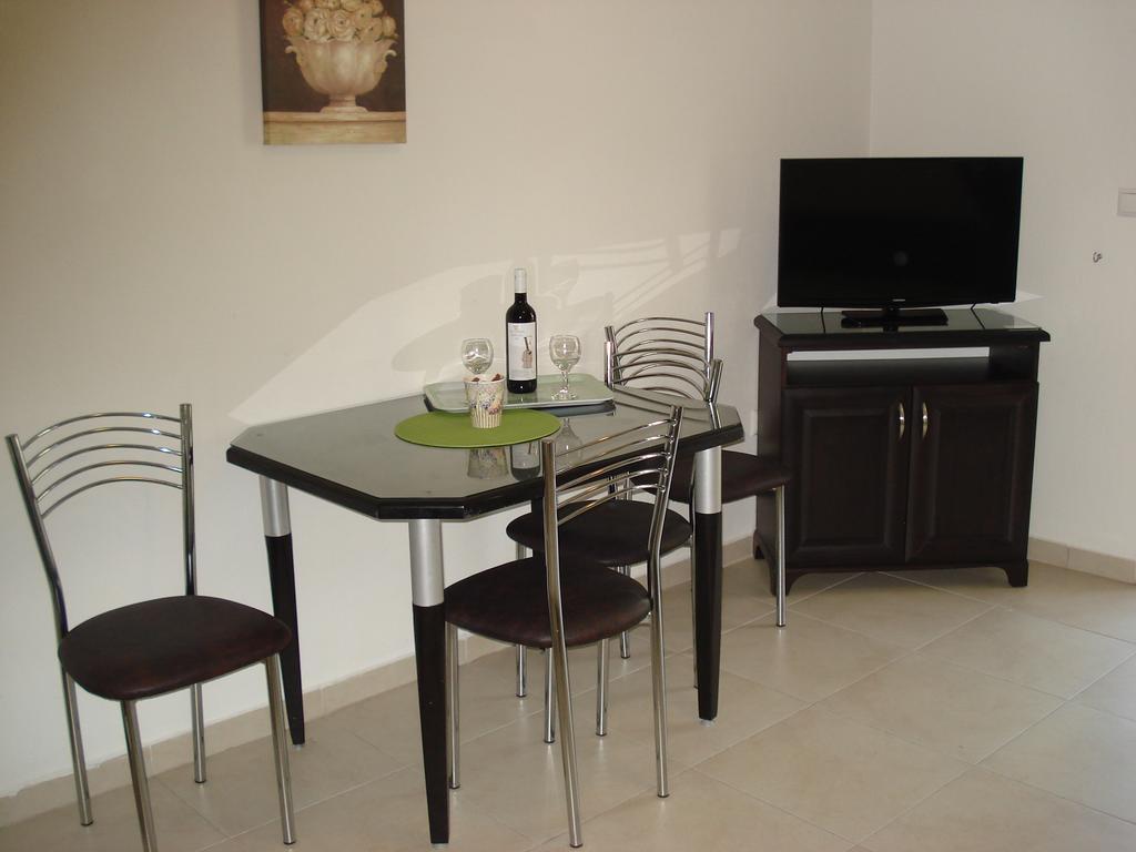 Niki Apartments Chrysi Ammoudia Bagian luar foto